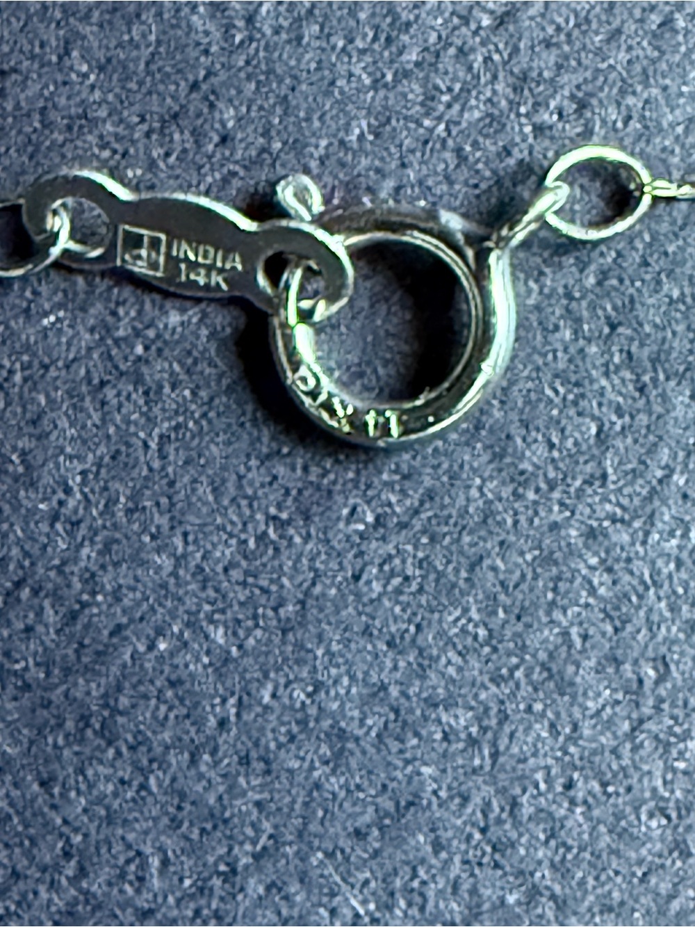 Solid 14kt White Gold and Natural Pavé Diamond Cross Necklace. 18-inch - Picture 3 of 7
